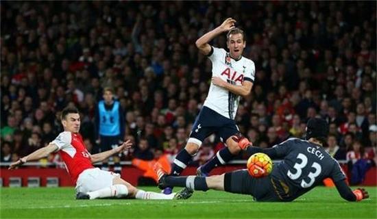 略并没有拘 略并没有拘